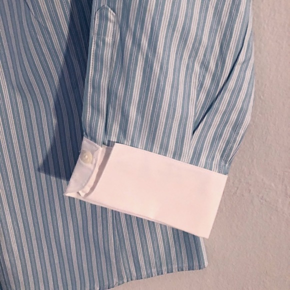 NWOT Brooks Brothers 3/4 V-neck Collared shirt. 6 - Picture 4 of 5